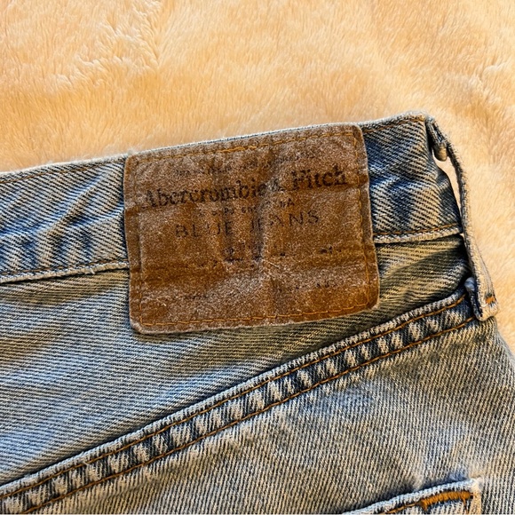 VINTAGE ABERCROMBIE AND FITCH SHORTS - Picture 3 of 7